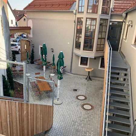 Hotelgasthof Kirchenwirt Schierling 외부 사진